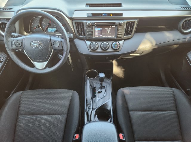 Used 2015 Toyota RAV4 LE FWD image 23