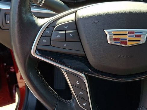 Certified 2024 Cadillac XT5 Premium Luxury FWD image 19