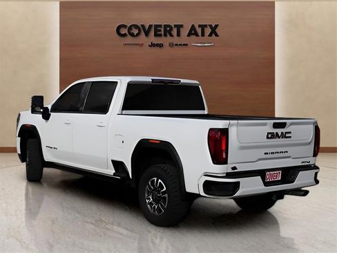 Used 2022 GMC Sierra 2500 AT4 w/ AT4 Preferred Package image 3