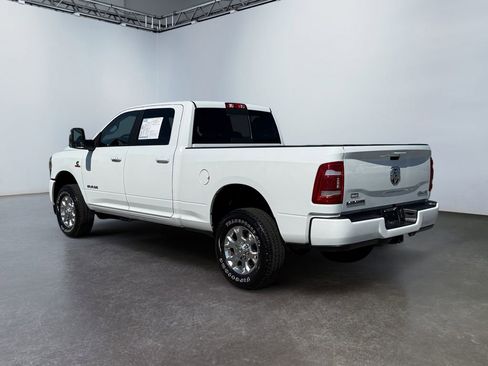 Used 2024 RAM 2500 Laramie AWD/4WD image 5