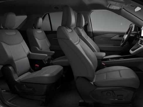 New 2026 Ford Explorer Active w/ Active Comfort Package RWD image 5