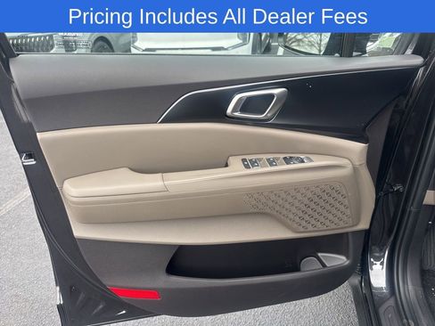 New 2026 Kia Carnival LX FWD image 9