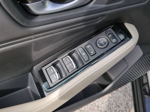 Used 2024 Honda Accord Touring image 17