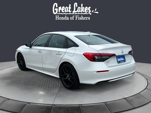 Used 2024 Honda Civic Sport image 3