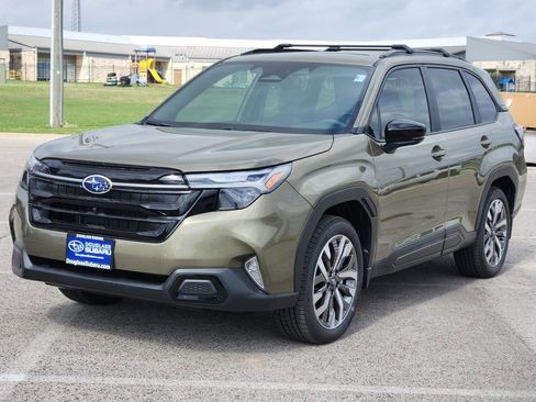 New 2026 Subaru Forester Touring image 2