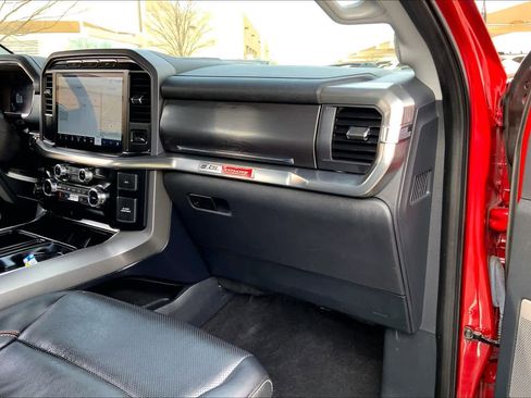 Used 2023 Ford F150 Lariat image 18