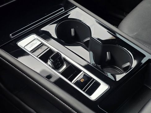 New 2026 Volkswagen Atlas Cross Sport SE FWD image 17