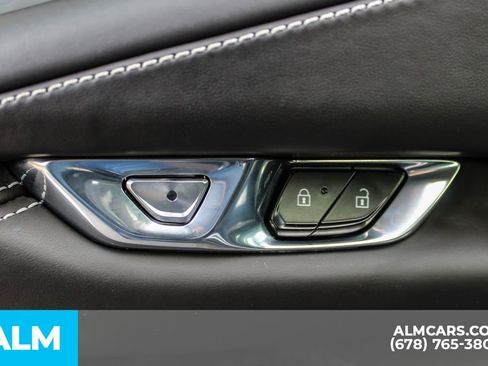 Used 2024 Chevrolet Corvette Stingray image 36