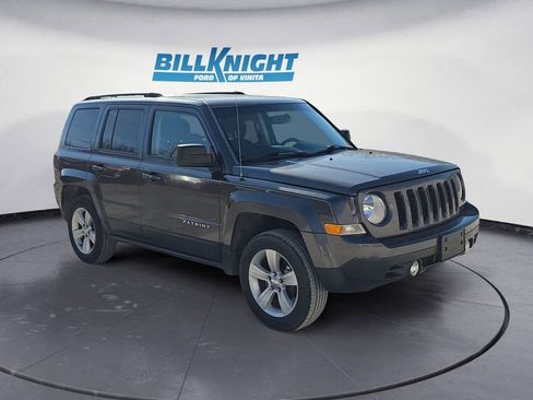 Used 2014 Jeep Patriot Sport w/ Power Value Group image 7
