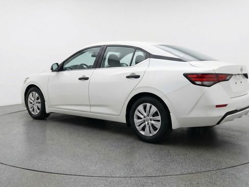 Used 2025 Nissan Sentra S FWD image 6