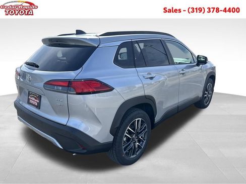 New 2026 Toyota Corolla Cross XLE image 5