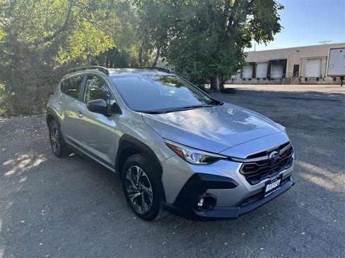 Certified 2025 Subaru Crosstrek 2.0i Premium image 2