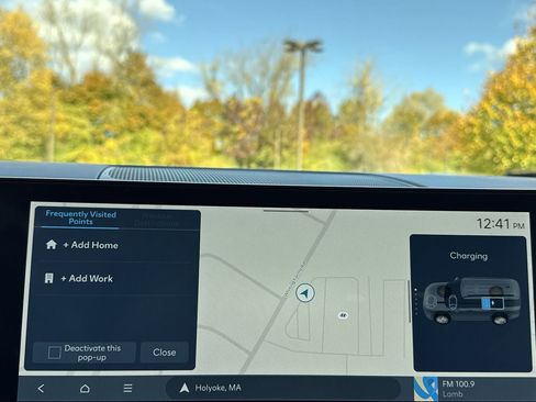 Certified 2025 Hyundai Santa Fe Limited image 19