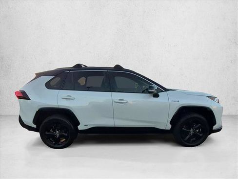 Used 2020 Toyota RAV4 XSE AWD/4WD image 4