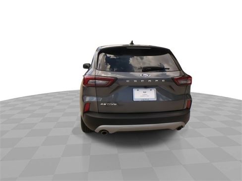Used 2025 Ford Escape Active w/ Tech Pack #1 image 12