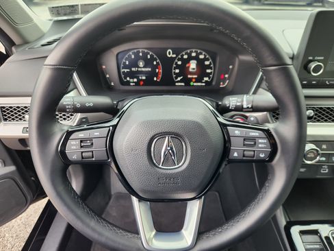 Certified 2025 Acura Integra image 9