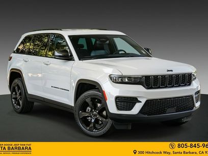 Used 2023 Jeep Grand Cherokee Altitude