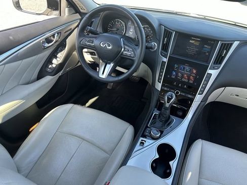 Certified 2024 INFINITI Q50 Luxe RWD image 16