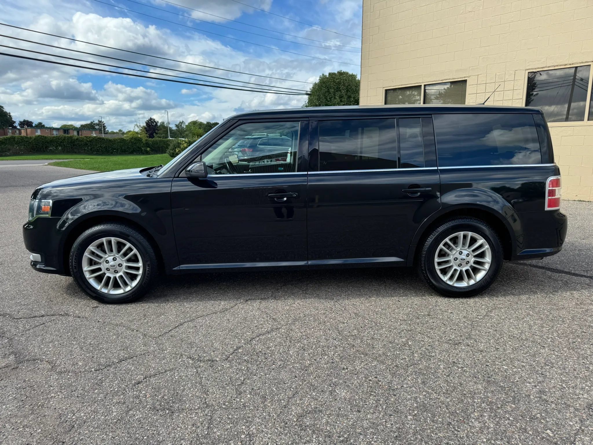 Used 2014 Ford Flex SEL FWD image 5