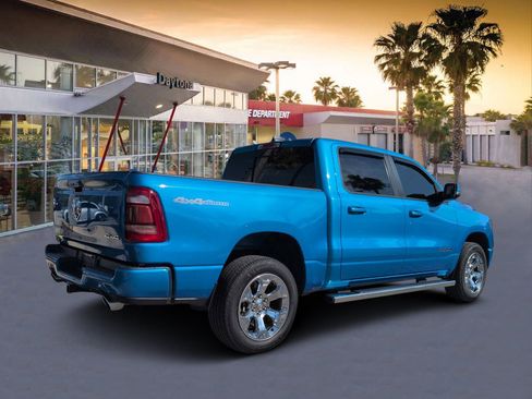 Used 2020 RAM 1500 Big Horn AWD/4WD image 3