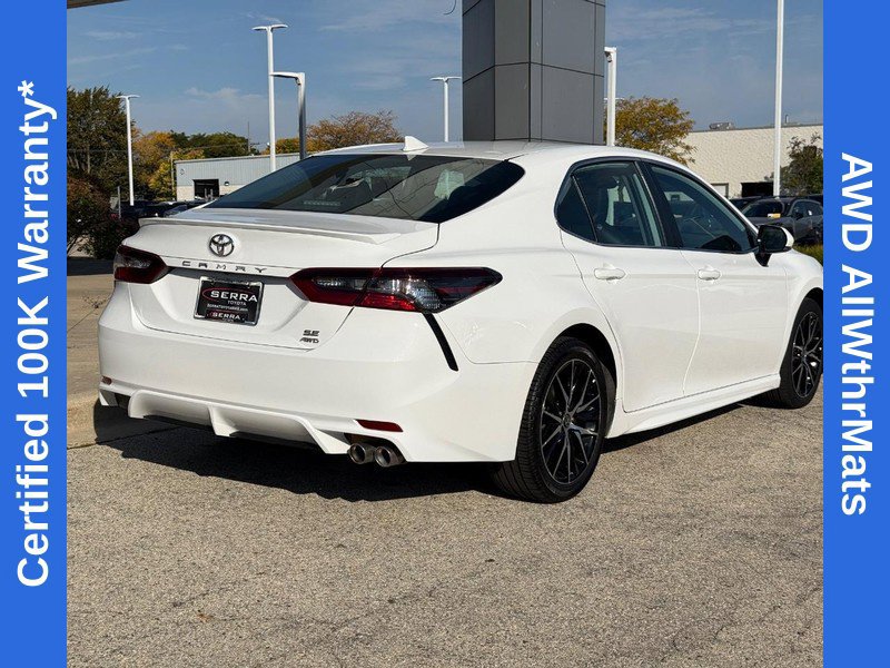 Used 2024 Toyota Camry SE AWD/4WD image 3