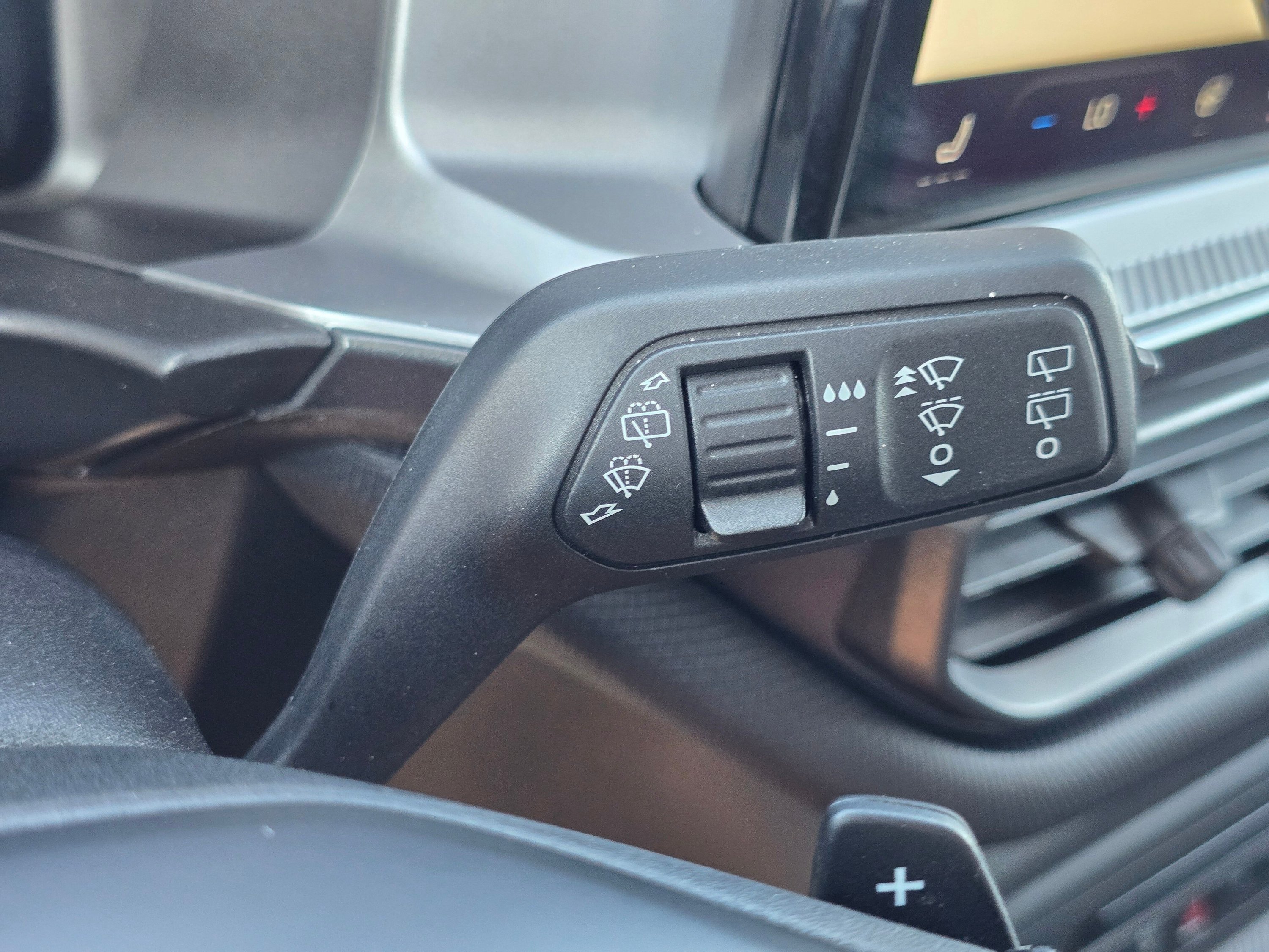 Used 2025 Ford Bronco Sport Badlands AWD/4WD image 41