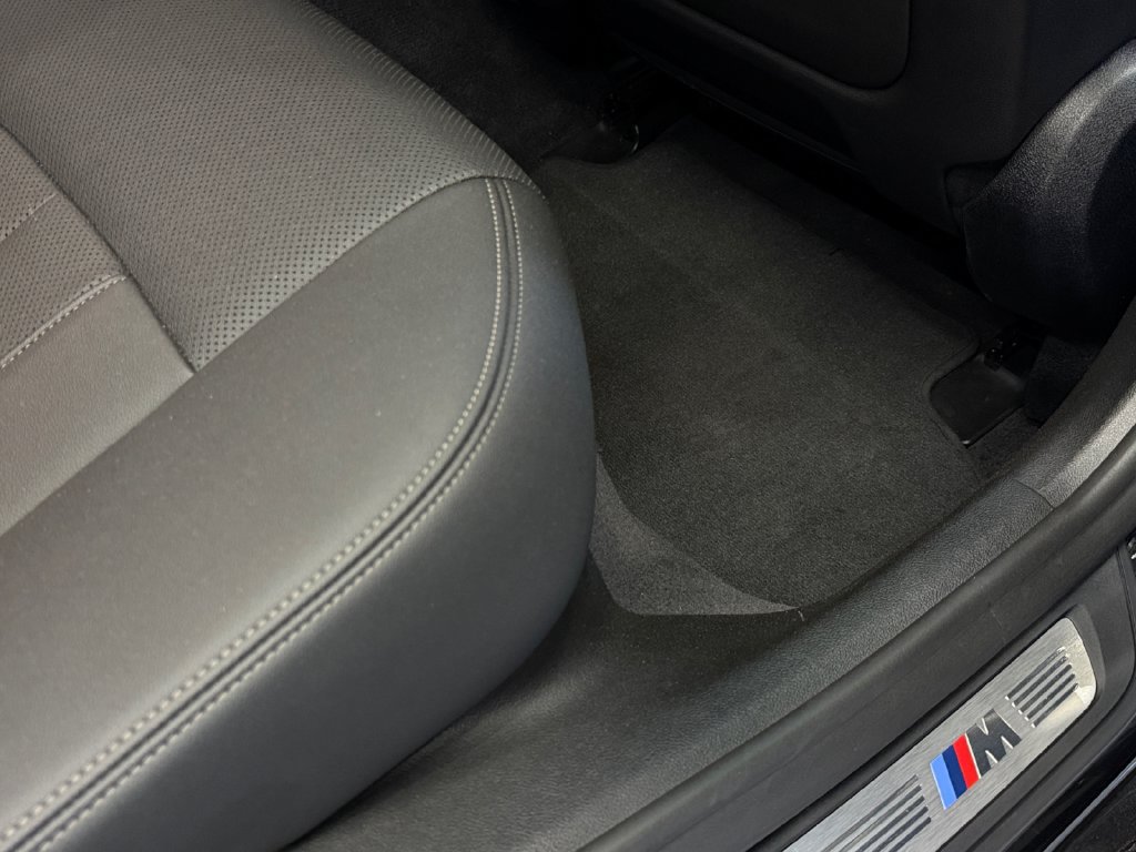 Used 2021 BMW 540i w/ M Sport Package RWD image 28