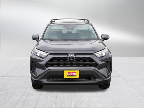 Used 2024 Toyota RAV4 XLE AWD/4WD image 2
