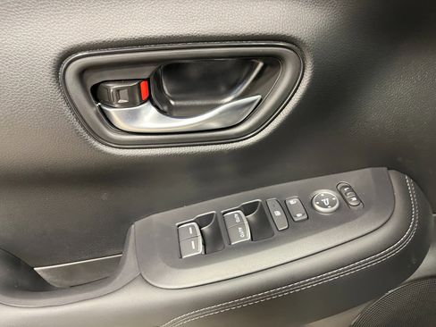 New 2026 Honda HR-V EX-L image 13