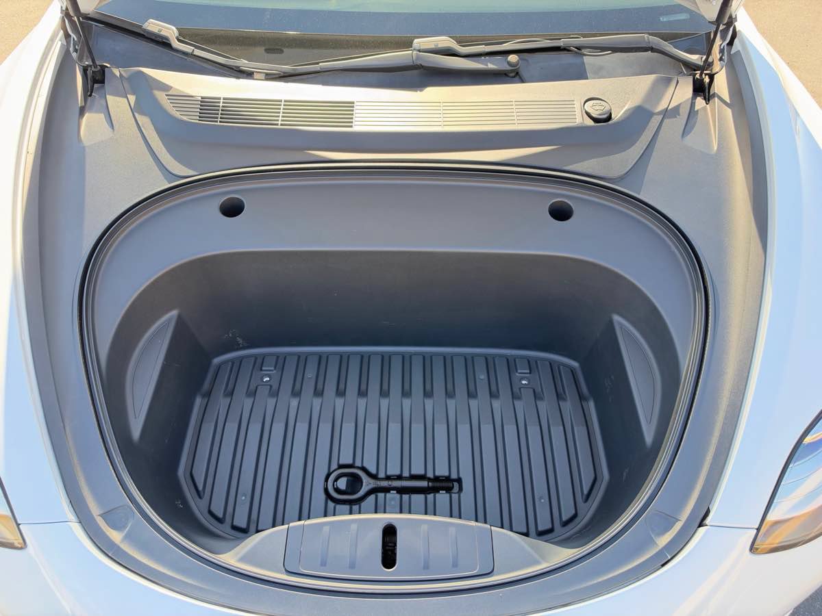 Used 2020 Tesla Model 3 Standard Range Plus RWD image 26