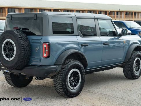 Used 2024 Ford Bronco Badlands AWD/4WD image 6