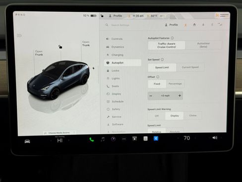 Used 2024 Tesla Model Y Performance image 28
