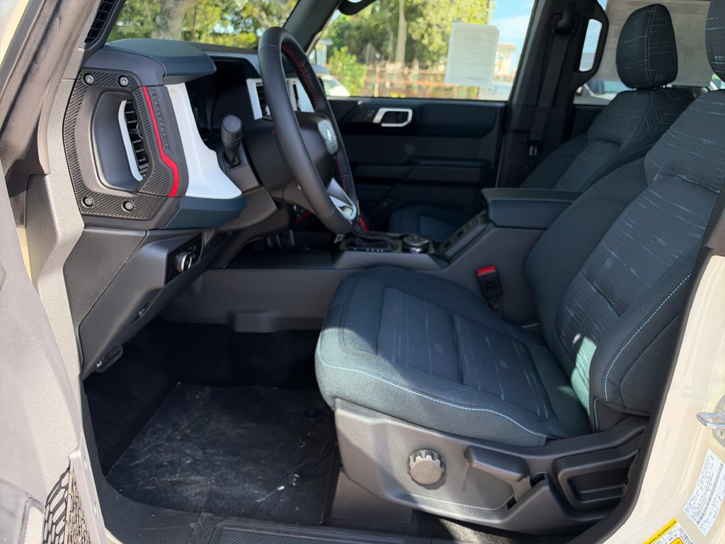 New 2026 Ford Bronco Heritage Edition AWD/4WD image 21
