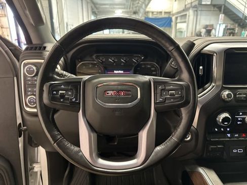 Used 2020 GMC Sierra 3500 SLT w/ SLT Convenience Package image 17
