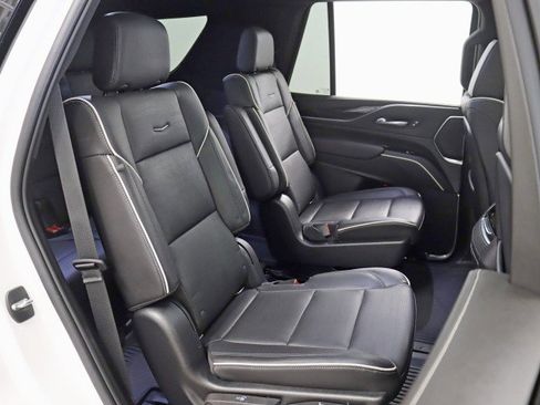 Used 2022 Cadillac Escalade Sport image 34