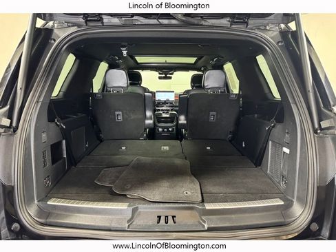 Used 2022 Lincoln Navigator 4WD image 19