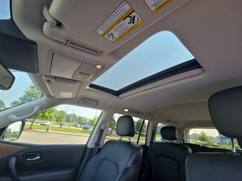 Used 2023 Nissan Armada SL w/ Captain's Chairs Package RWD image 21