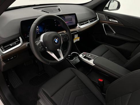 New 2026 BMW X1 xDrive28i w/ Convenience Package image 9