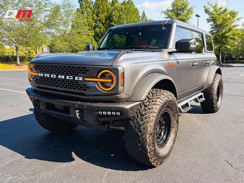 Used 2023 Ford Bronco Wildtrak AWD/4WD image 2