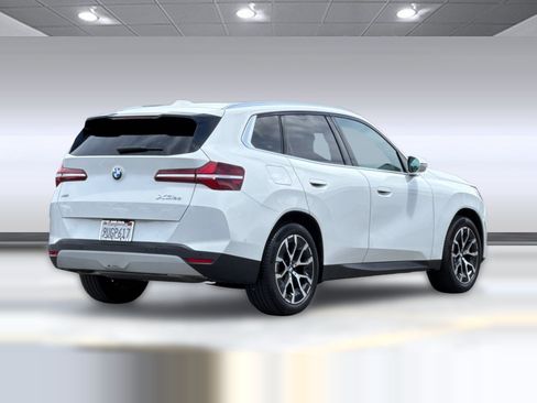 Used 2025 BMW X3 xDrive30i w/ Convenience Package AWD/4WD image 8