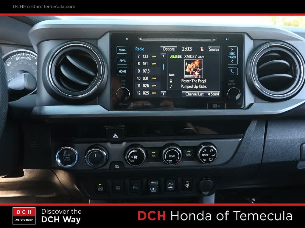 Used 2018 Toyota Tacoma TRD Off-Road w/ Technology Package AWD/4WD image 12