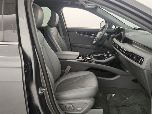 Used 2022 Lincoln Nautilus Reserve image 35