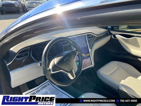 Used 2015 Tesla Model S 70D image 12
