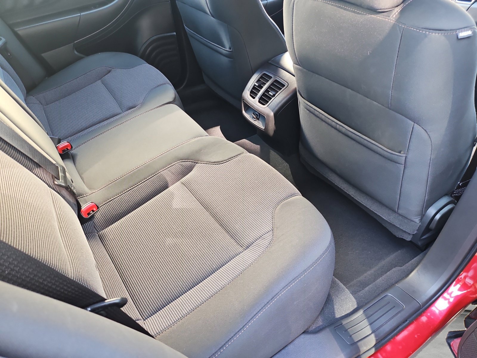 Used 2011 Ford Taurus SEL FWD image 27