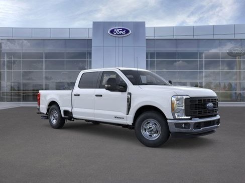 New 2025 Ford F250 XL w/ XL Chrome Package image 29