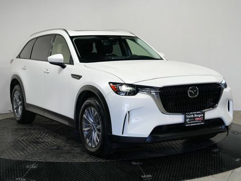 Used 2024 MAZDA CX-90 3.3 Turbo w/ Preferred Plus AWD/4WD image 3