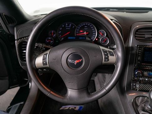 Used 2009 Chevrolet Corvette ZR1 w/ Preferred Equipment Group image 18