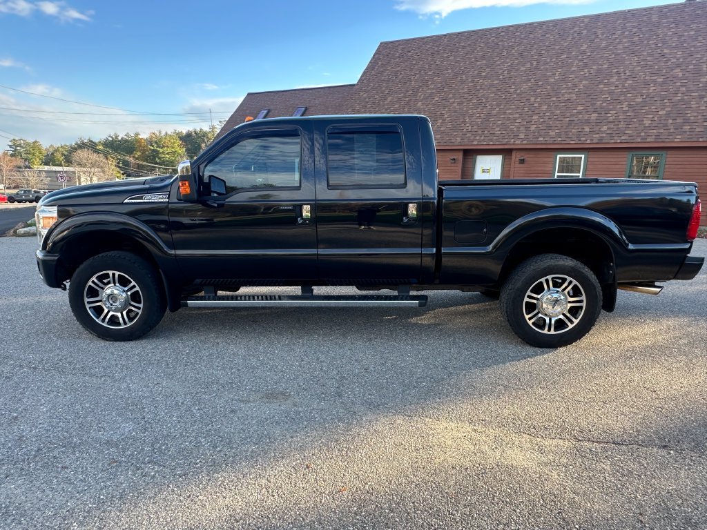 Used 2015 Ford F250 Platinum AWD/4WD image 2