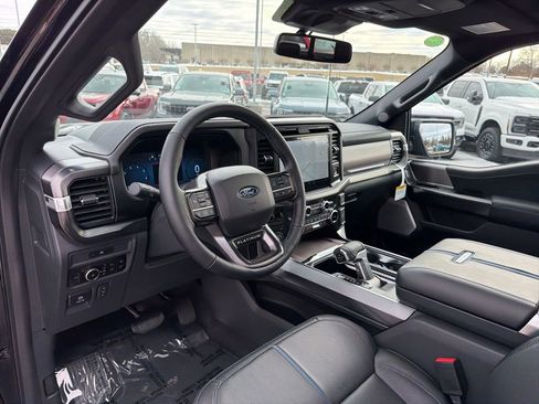 New 2025 Ford F150 Platinum w/ Equipment Group 702A High image 12