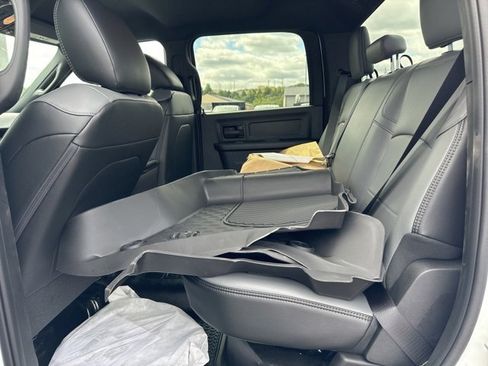 New 2024 RAM 5500 Tradesman w/ Chrome Appearance Group image 7